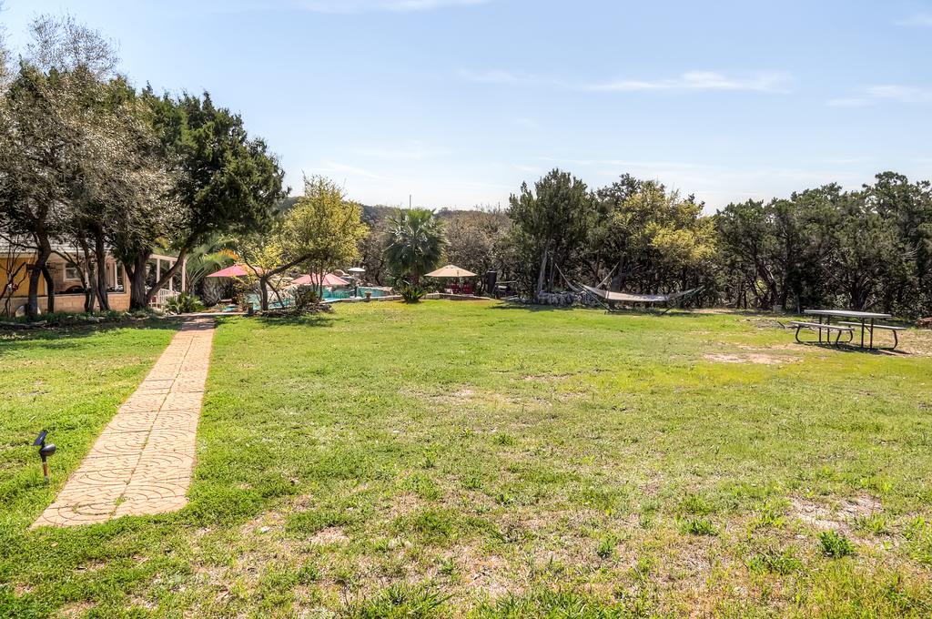 Tnt Hill Country Getaways Hotell Helotes Eksteriør bilde