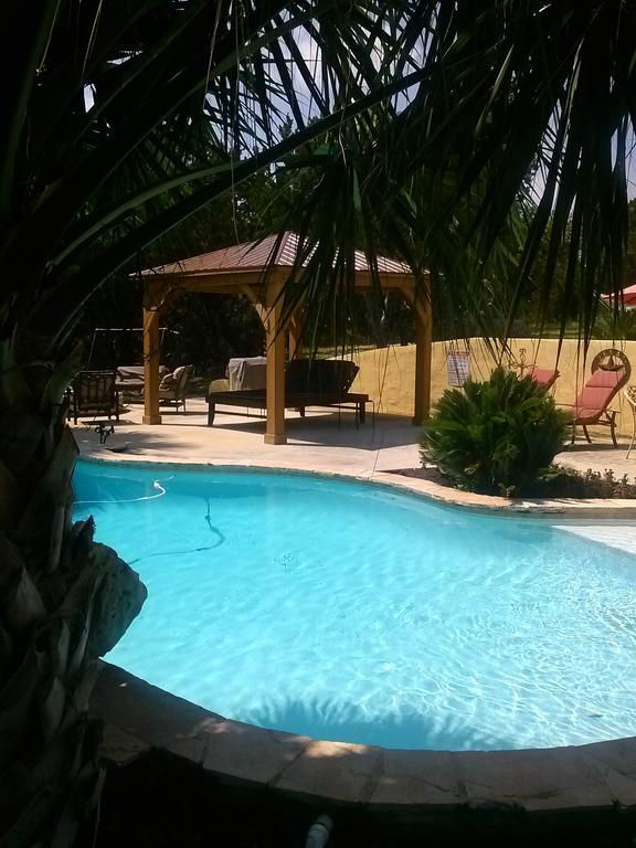 Tnt Hill Country Getaways Hotell Helotes Eksteriør bilde